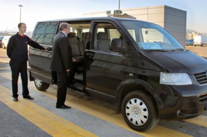 Private Transfer: Marrakech Menara Airport to Hotel