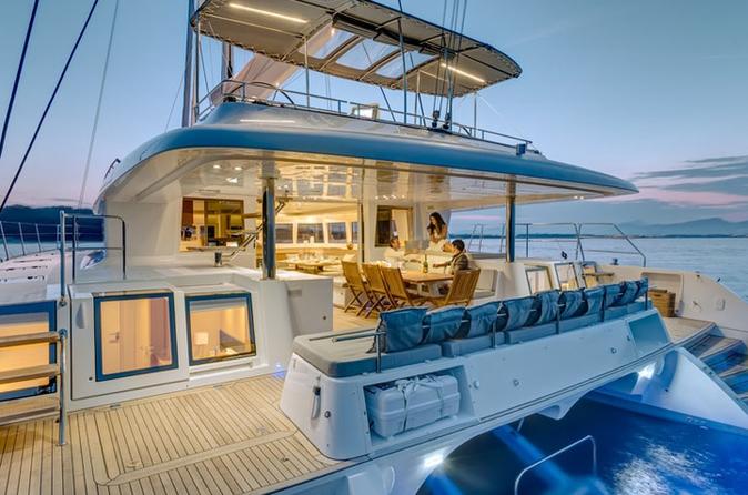 Premium Bahamas 8 days catamaran cruise, inc. food