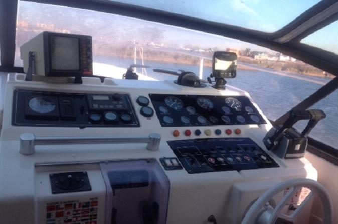 Excursión privada: Crucero en yate en el mar Tirreno desde Roma
