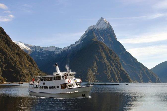 Milford Sound Sightseeing Cruise