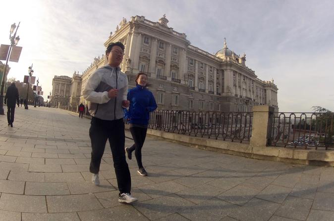 Sightrunning Tour - Small Group - Buen Retiro Park