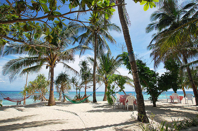 Private Island Swing with Lunch from Cebu City