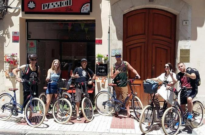 Malaga Tapas And Wine Bike Tour