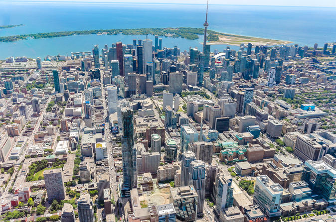14-Minute Helicopter Tour Over Toronto