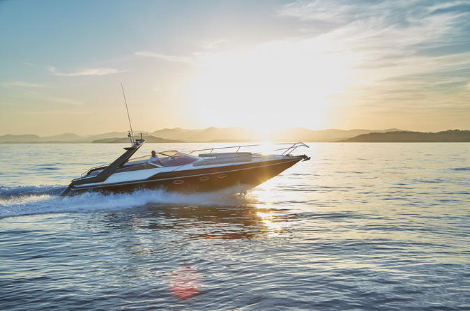 Ibiza Private Speedboat with Personal Skipper and Drinks