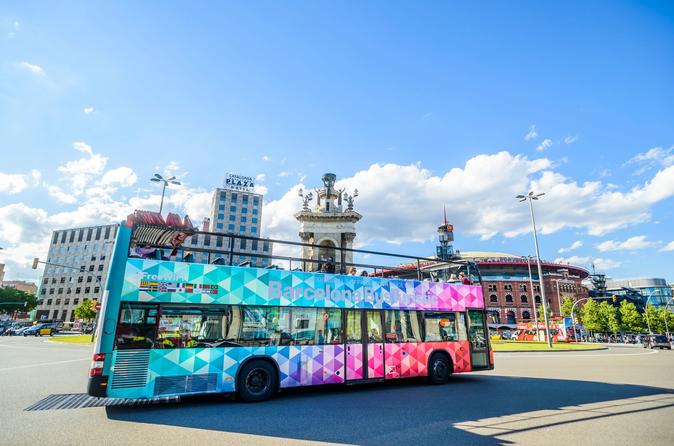 Excursão turística em ônibus panorâmico pela cidade de Barcelona