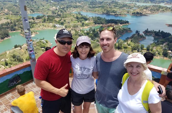 Full-Day Private Guatape Coffee Villa Tour from Medellin