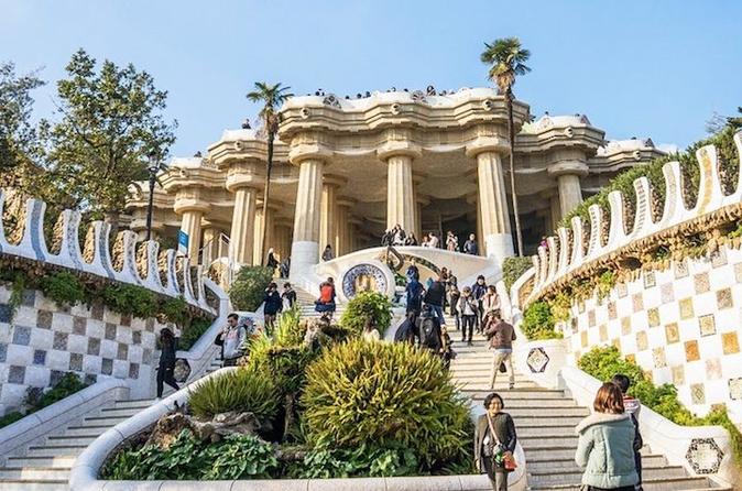 Park Güell Guided Tour - Park Guell - 15:00PM - English