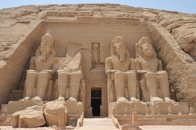 Privat rundtur: Flygtur till Abu Simbel från Aswan