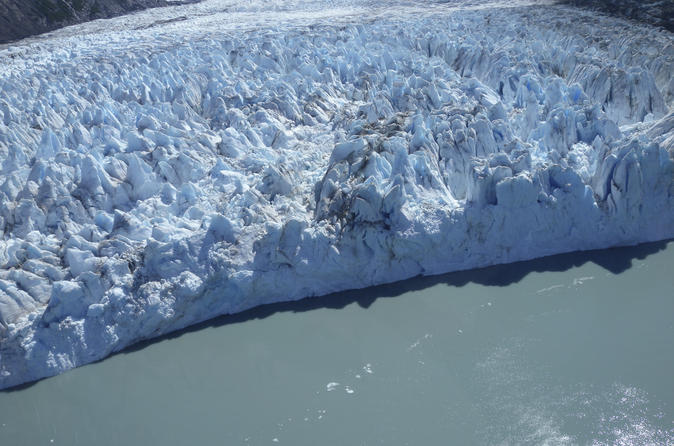 Excursion à la découverte du glacier