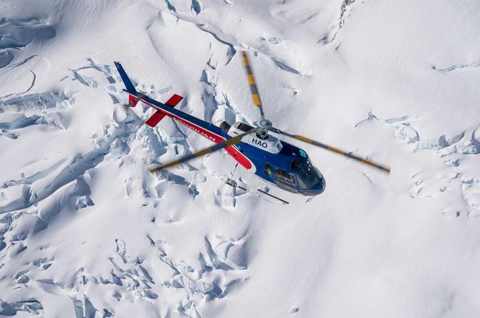 Vol en hélicoptère au-dessus des glaciers du sud au départ de Queenstown