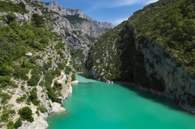 Small-Group Aix-en-Provence, Verdon Gorge and Moustiers Ste-Marie Day Trip from Avignon