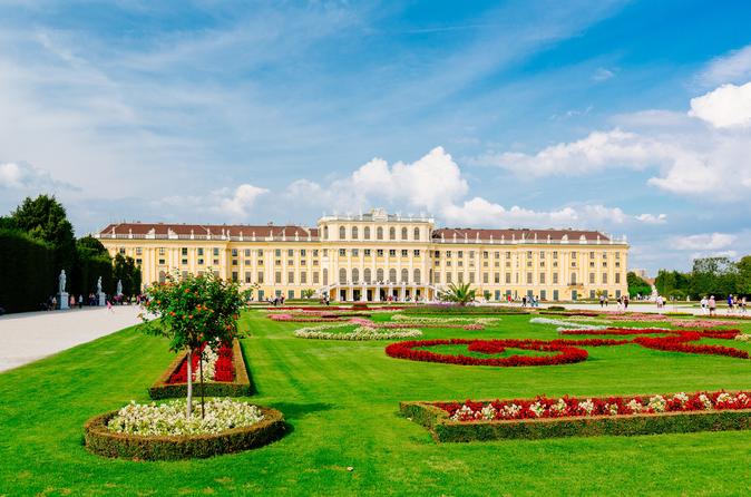 Skip-the-Line Schonbrunn Palace Guided Tour and Vienna Historical City Tour - 09:30 Departure Winter English