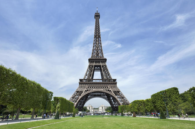 Skip-the-Line Eiffel Tower Ticket in Paris 2022