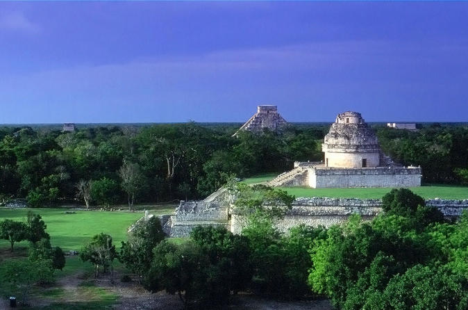 Chichen Itza Tour with Drop-Off in Cancun, Playa del Carmen or Tulum
