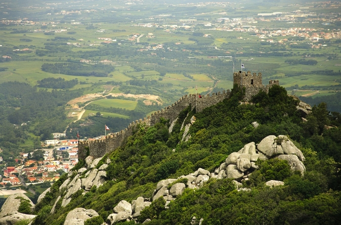 Excursão privada saindo de Lisboa para costa de Estoril e Sintra - Patrimônio da Humanidade pela UNESCO