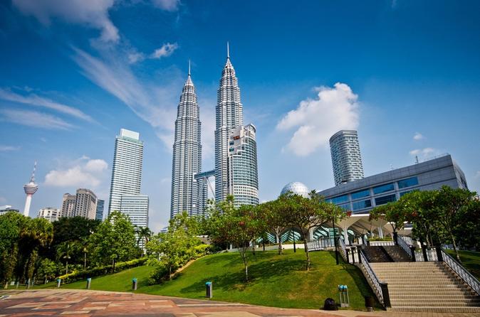 Private Tour 2Day Malacca and Kuala Lumpur Tour from Singapore 2021