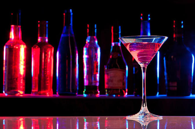 4-Hour Toronto Cocktail and Secret Bar Tour
