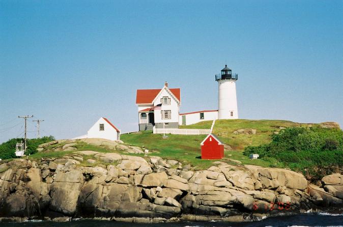 Maine Day Trip from Boston Lobster Bake Nubble 
