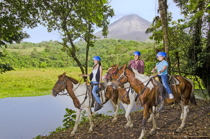 Horseback Riding Tour by the Arenal Volcano River