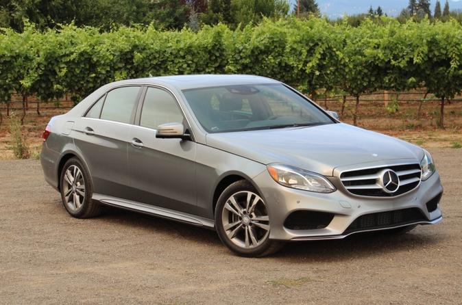 Santiago de Compostela Airport Arrival Private Transfer to City Center
