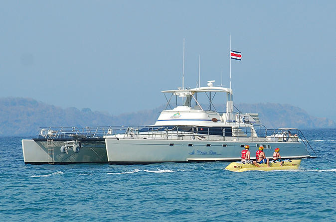 Day Trip to Tortuga Island from Jaco