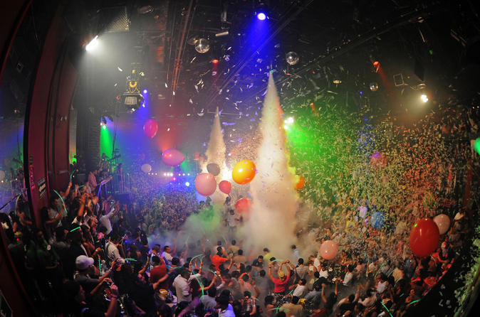 Coco Bongo Gold Member VIP Night Out