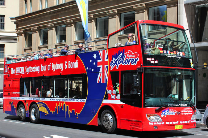 Sydney Shore Excursion: Sydney and Bondi Hop-On Hop-Off Tour