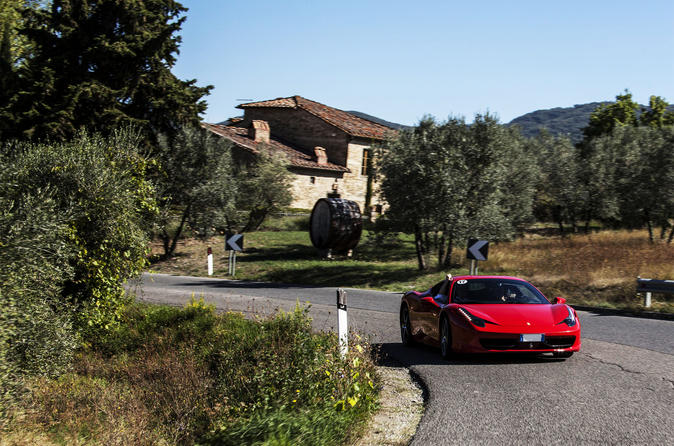 Excursion en Ferrari dans Florence : trajet VIP dans la campagne toscane
