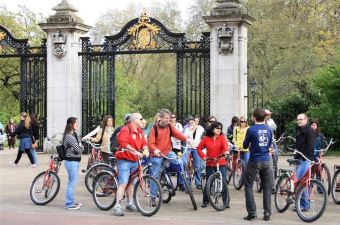 Tour in bicicletta dei Parchi Reali di Londra, tra cui Hyde Park