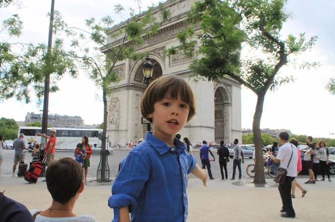 Paris Private Day Tour & Seine Cruise for kids and Families