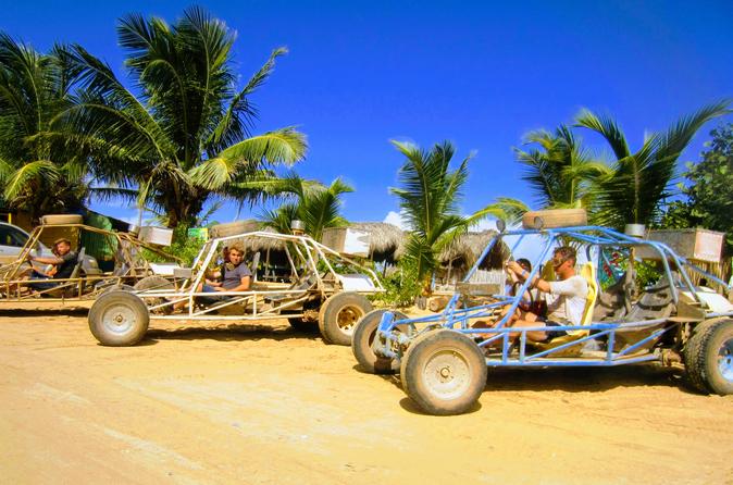 Aventura de meio dia em buggies para dunas em Punta Cana