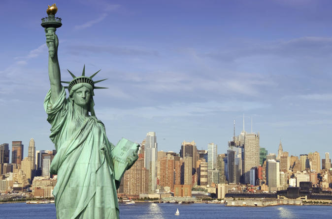Viator Exclusive: ingresso al monumento della Statua della Libertà e al Monumento della memoria del 9/11