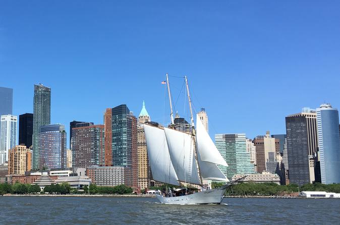 Croisière en voilier sur le thème de la bière artisanale à New York