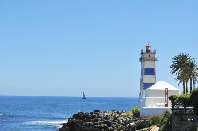 Viagem de meio dia por Sintra, Palácio da Pena e Cascais, saindo de Lisboa