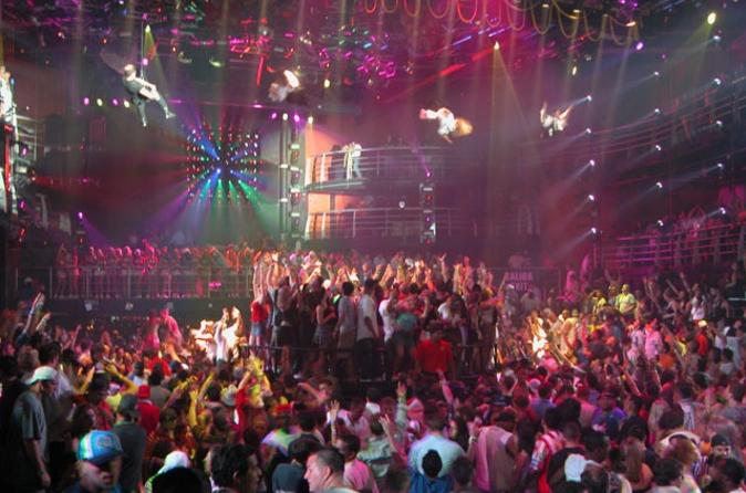 VIP Nightclub Tour in Playa del Carmen