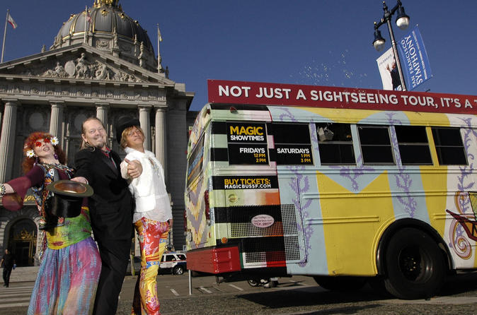 Expérience L'été de l'Amour en Magic Bus