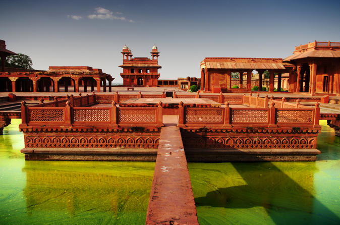Private Tour: Agra, Taj Mahal and Fatehpur Sikri Day Trip from Delhi