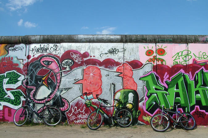 Modern Berlin Walking Tour - East Berlin 