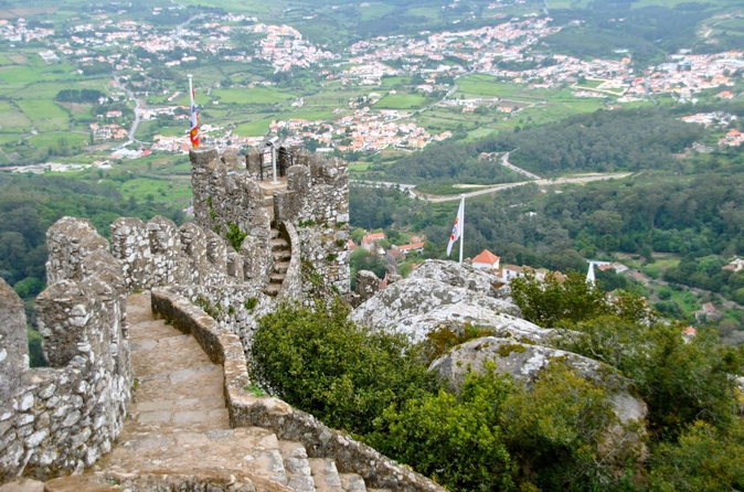 Excursão privada de 3 noites saindo de Lisboa, Sintra, Cascais, Estoril, Sesimbra e Azeitão