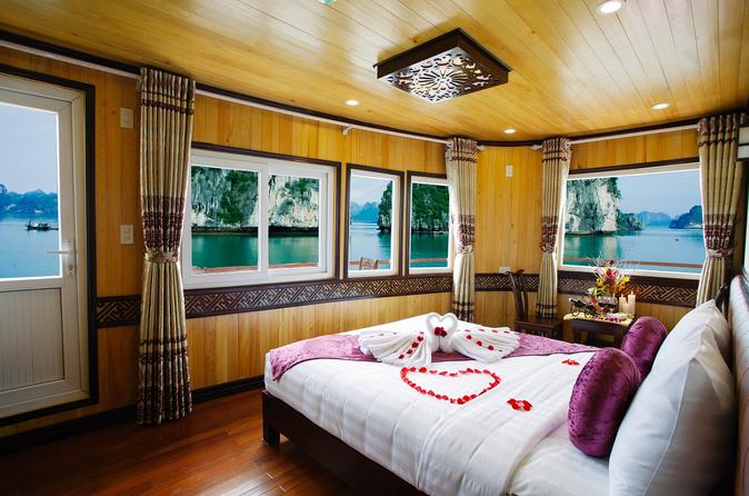 Halong Cristina Cruise 3day 2night visit Bai Tu Long Vung Vieng from Hanoi