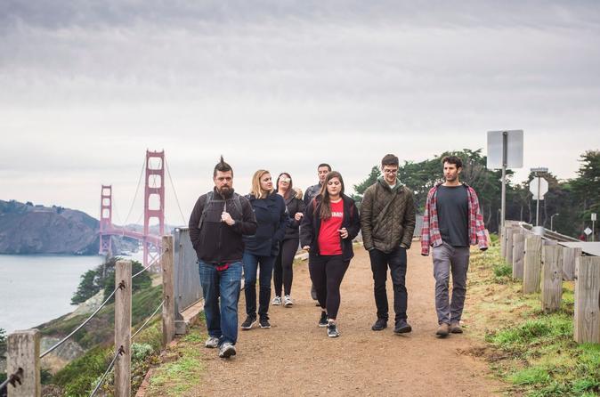 San Francisco Coastal Walking Tour from the Golden Gate Bridge to Cliff House