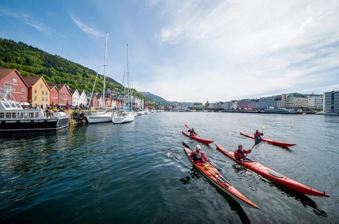 Private Tour: Kayaking tour in the middle of Bergen