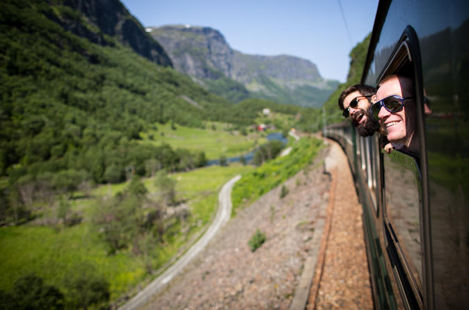 Private tour: The famous Flåmsbana railway, Gudvangen and Stegastein from Bergen