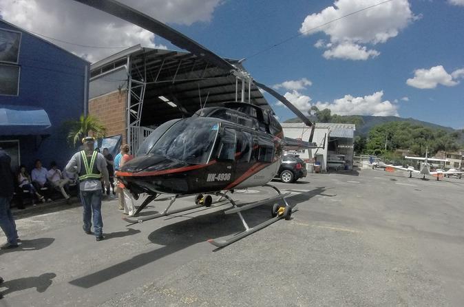 Vol en hélicoptère à Medellín avec tour de la ville en option