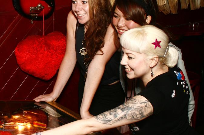 Nightlife Pubcrawl Tour through Alternative Berlin with Local Guide