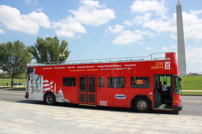 Hop-On Hop-Off Bus Tour of Washington DC: Monuments, Landmarks and Memorials