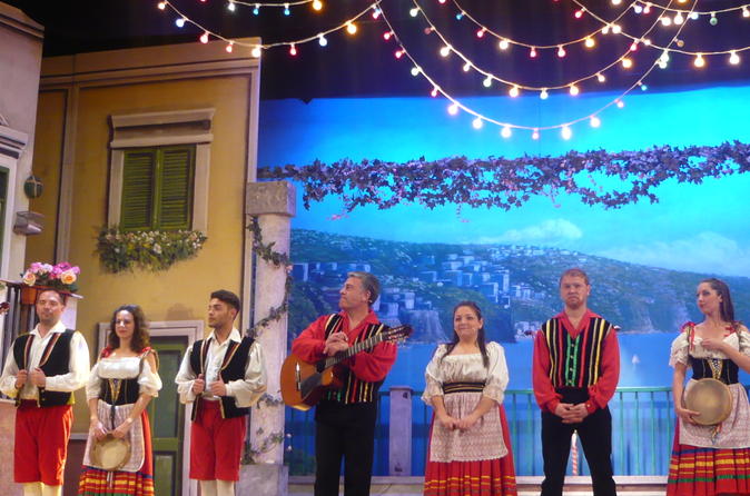 Sorrento Musical Theater Show