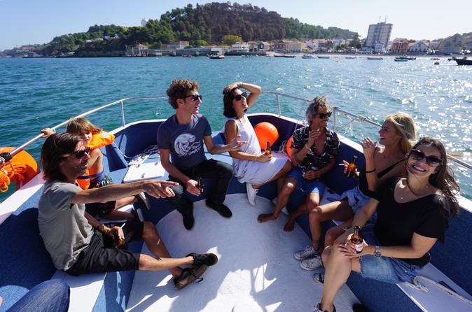 Afternoon Waterfront Tour with Locals - 15:00