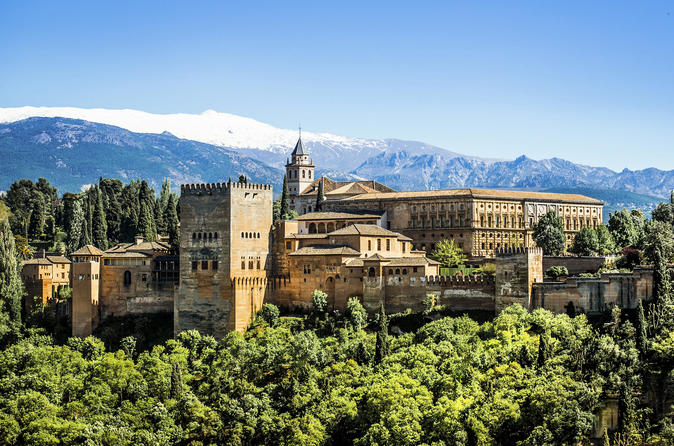 Semi-private VIP Guided Tour of the Alhambra from Seville - 08:00